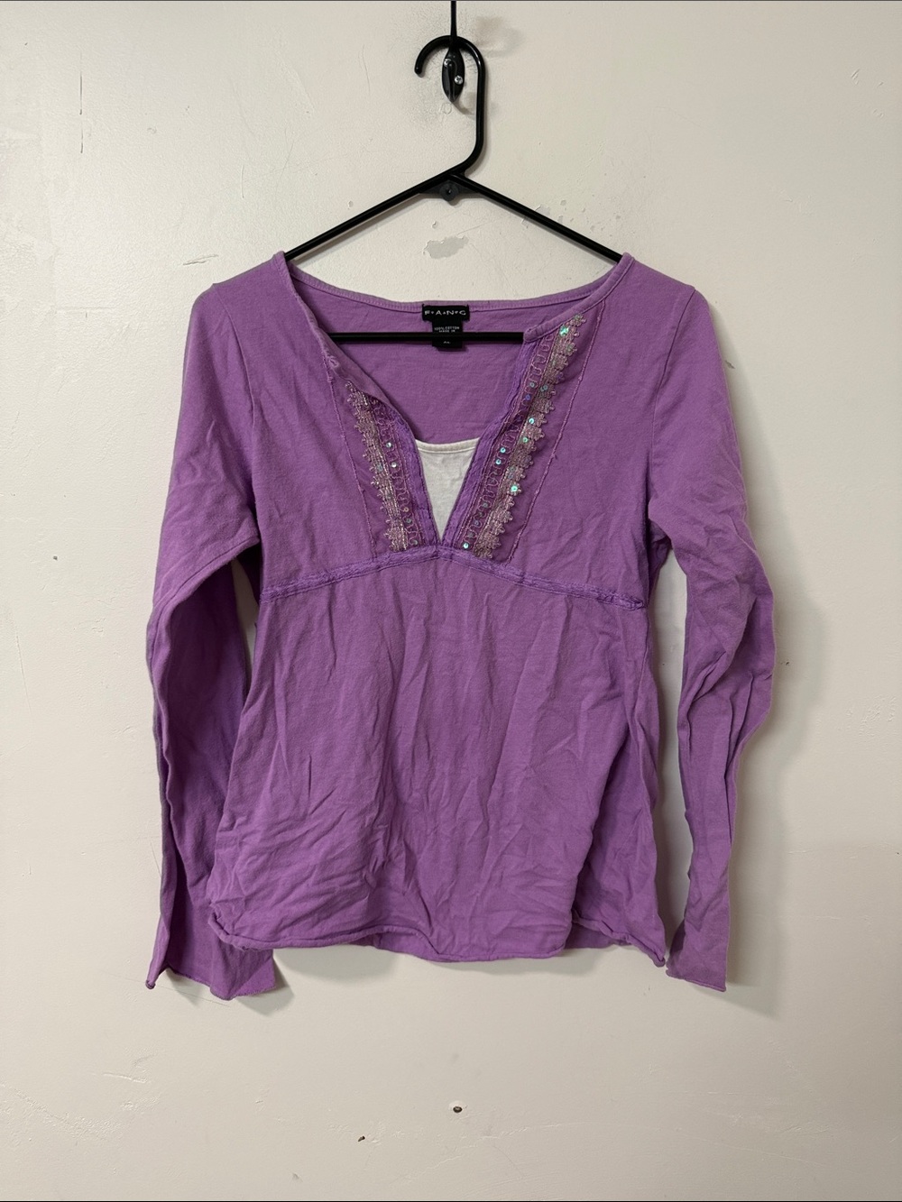 FANG Purple Long-Sleeve V-Neck Embellished Women's Top Y2K